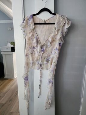 Stitch and Feather Floral Ruffled Tie-Front Chiffon Top - Lavender & Cream